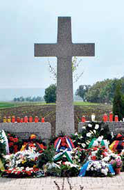 Gedenksttte fr ber 7.000 Ermordete des Lagers Jarek