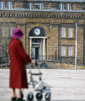 Auf Gehhilfe wird das Preuen-Museum nach der bernahme durch den LWL noch angewiesen sein. MT-Foto: Alex Lehn